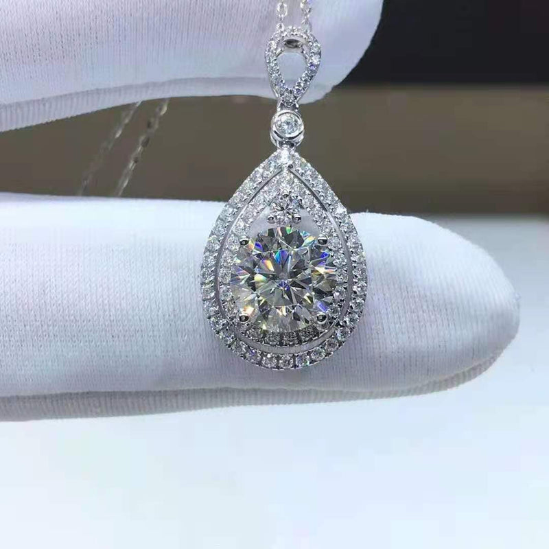 D Color Moissanite Exquisite Luxury Fashion Water Drop Pendant Necklace