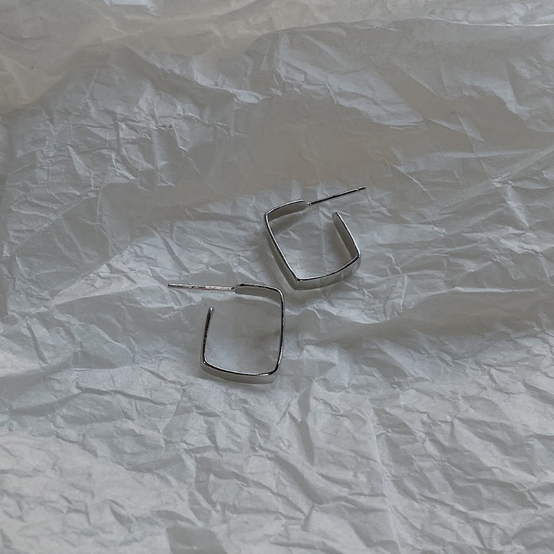 925 Sterling Silver Box Stud Earrings